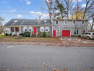 40 Golf St, Dartmouth, MA, 02747
