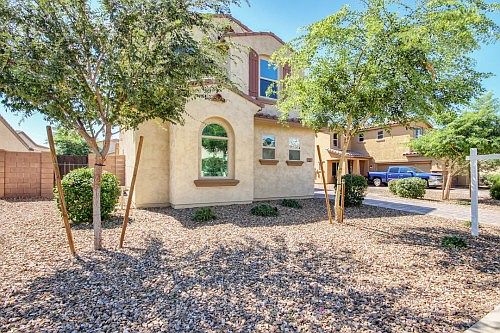 2nd image of 1109 E Sourwood Dr