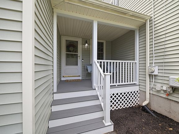 3rd image of 14 MacDonald Drive