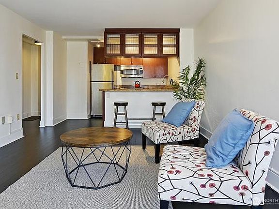 2nd image of 1105 Spring St APT 709
