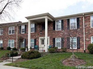 216 Stonehenge Dr APT 103, Saint Matthews, KY 40207
