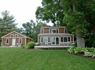 3507 E Lake Shore Dr, Wonder Lake, IL 60097