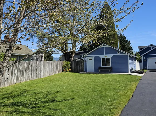 1053 Kokanee Ln #9, Grants Pass, OR 97527