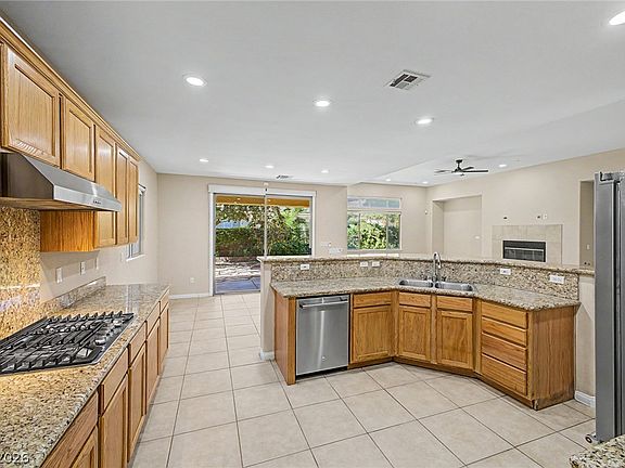 5th image of 8274 Cupertino Heights Way