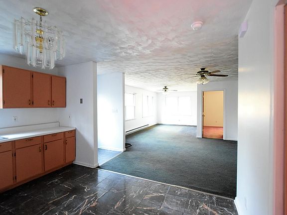 5th image of 3210 W Perch Rd