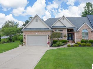 110 Inverness Dr, Paducah, KY 42001