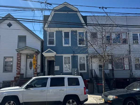 419 4th Street image 1 of 20