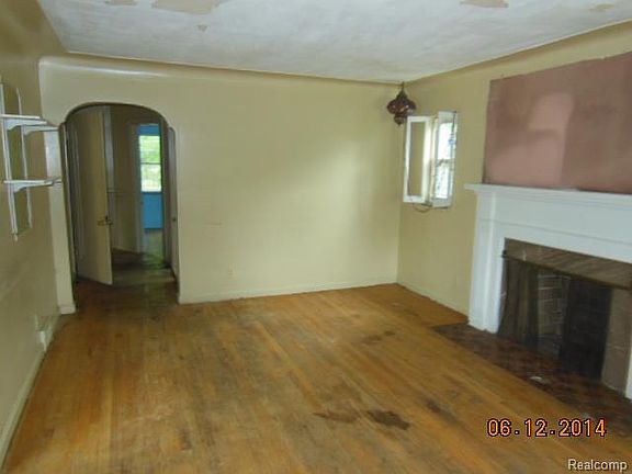 5th image of 13940 Chandler Park Dr