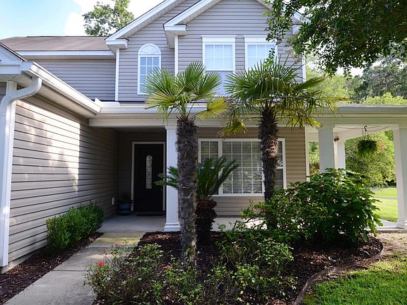 3rd image of 219 Arbor Oaks Dr