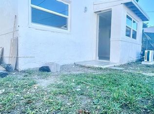 1962 NW 49th St, Miami, FL 33142