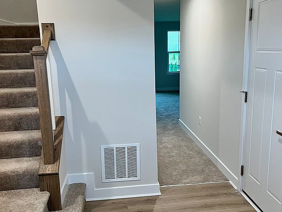 3rd image of 156 Fletcher Cir #1