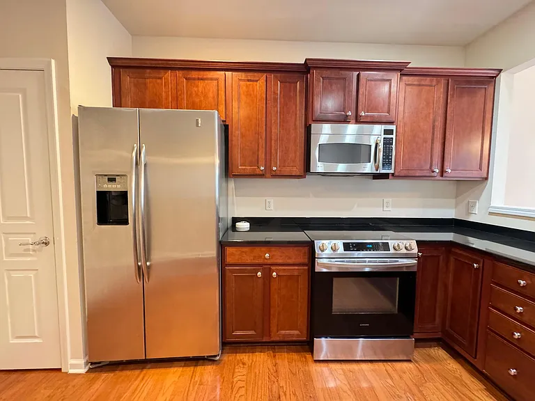 8319 Deckbar Pl — Photo 11