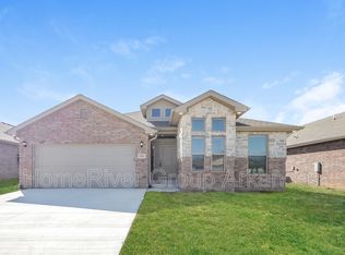5905 NW Reynolds St, Bentonville, AR 72712