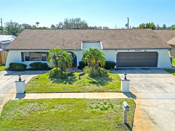 13924 Oak Forest Blvd S, Seminole, FL 33776