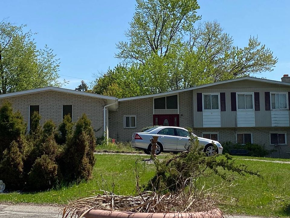1st image of 25024 Friar Ln