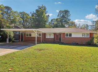 957 Texel Ln, Clarkston, GA 30021