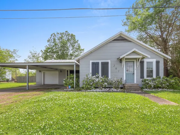 207 Duff St, Dequincy, LA 70633