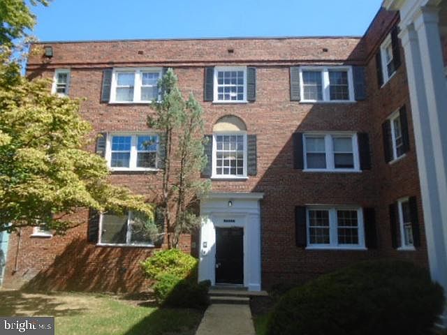 1st image of 3823 W St SE APT 102