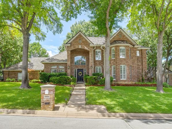 Home for Sale in Arlington TX