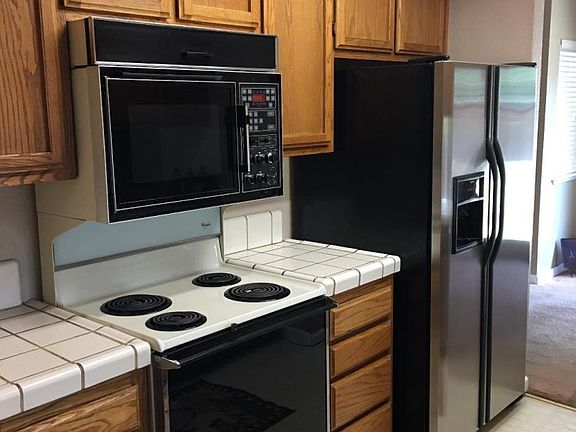 5th image of 1400 Bristlecone Ct