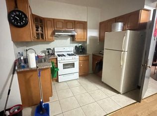 476 73rd St #1, Brooklyn, NY 11209