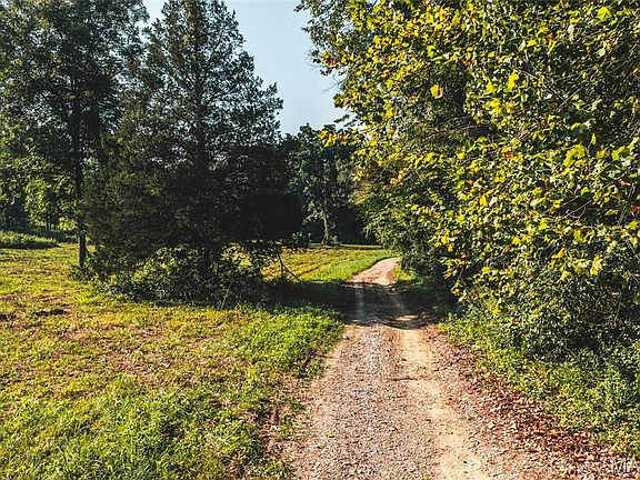 3rd image of Stegner Dr