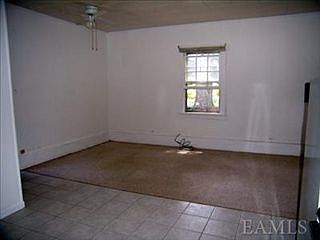 4th image of 41 E Field Dr