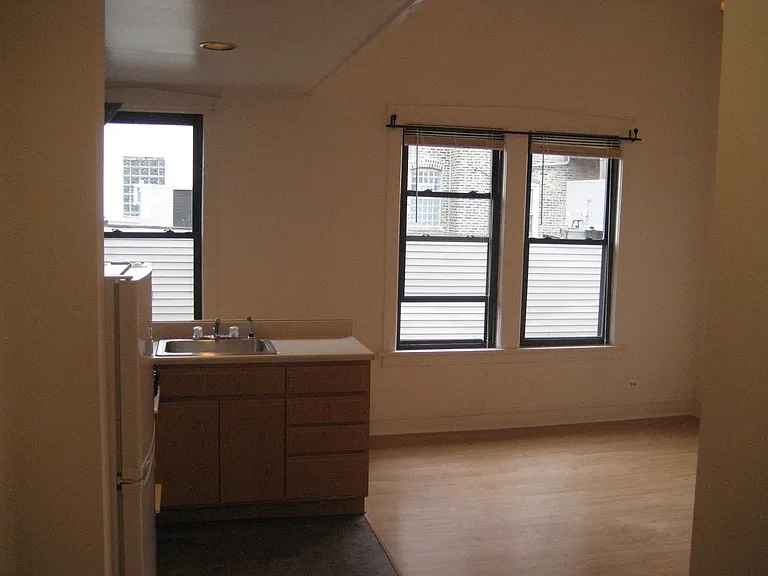 1649 N Wells St #3K1 — Photo 2