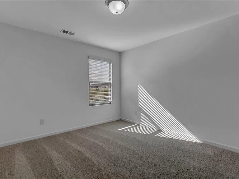 5650 Flint Ln — Photo 15