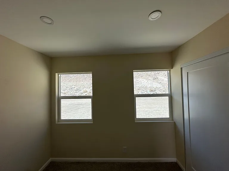 12168 B St — Photo 10