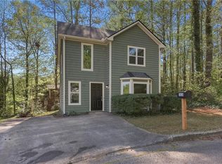 1616 Creek Pond Cv, Decatur, GA 30032