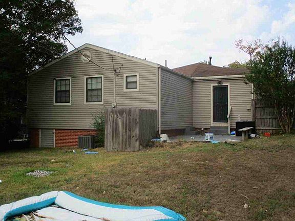 5th image of 1401 S Jackson St