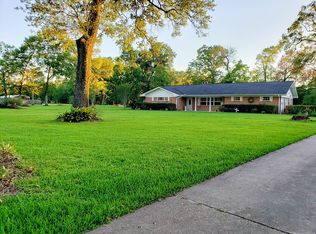 280 Oakland Dr, Vidor, TX 77662