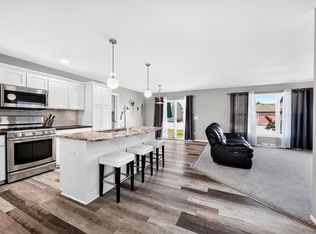 4716 Catalina Pkwy, Mc Farland, WI 53558