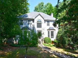 120 Windsor Creek Dr, Johns Creek, GA 30022