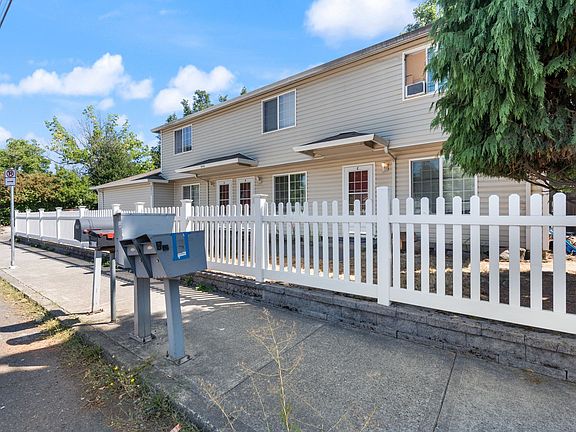 2nd image of 1936 SE 162nd Ave APT B