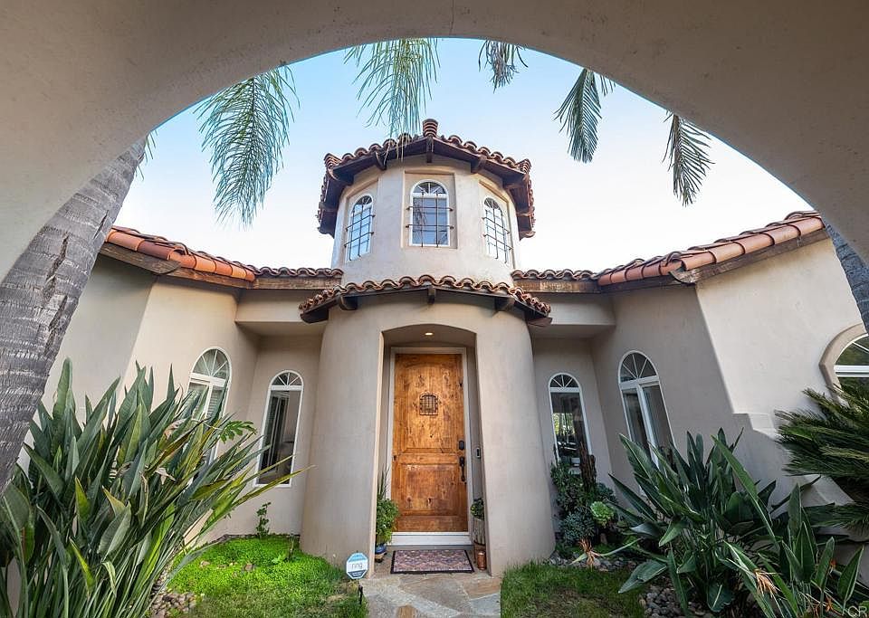 1st image of 28345 Tricia Pl