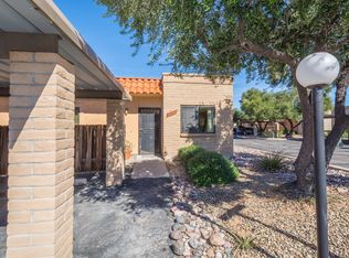 9033 E Calle Diego, Tucson, AZ 85710