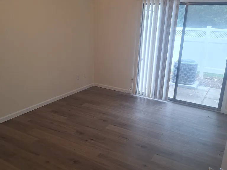 5016 Casa Del Rey Dr — Photo 9