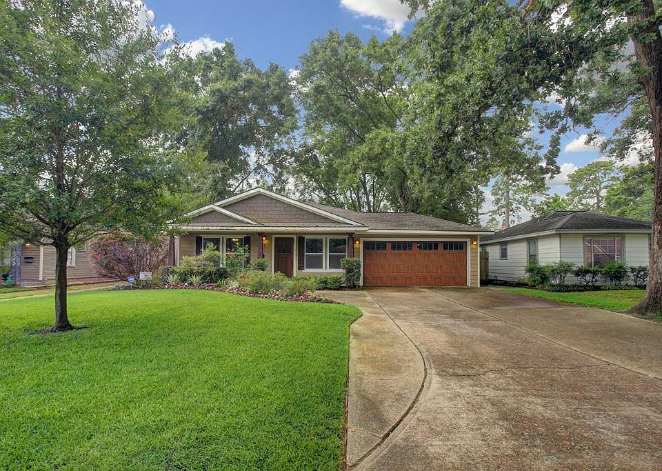 1st image of 1319 Gardenia Dr