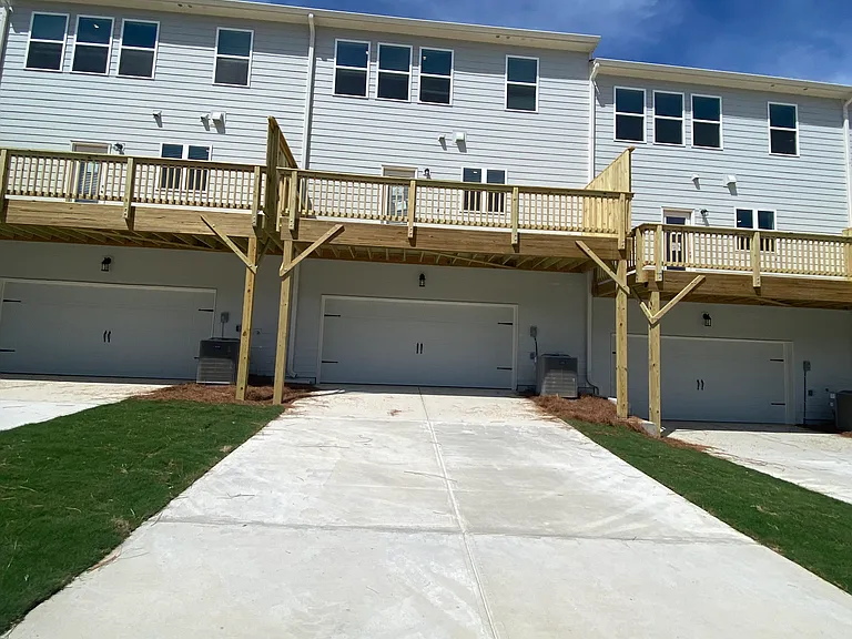 2720 Dreycott Ln — Photo 27
