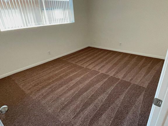 4th image of 16616 Woodruff Ave #13