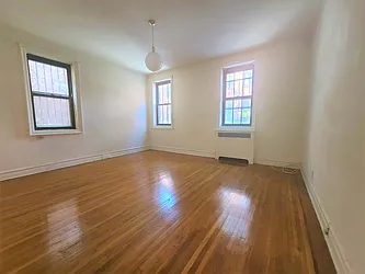 Rented by Brooklyn Heights Real Estate Inc