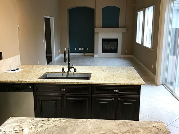 5th image of 551 Eastbrook Way