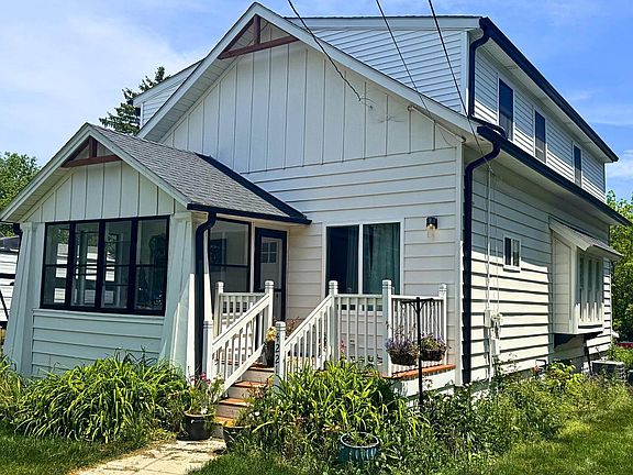 2nd image of 4221 Wood ROAD