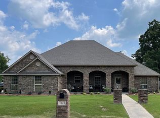1123 Goss Ave, Stilwell, OK 74960