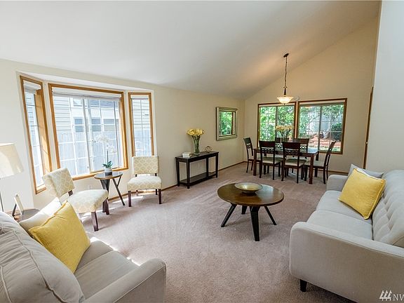 3rd image of 24222 SE 38th Pl
