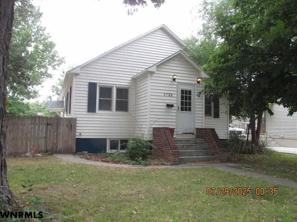 1725 P St, Gering, NE 69341