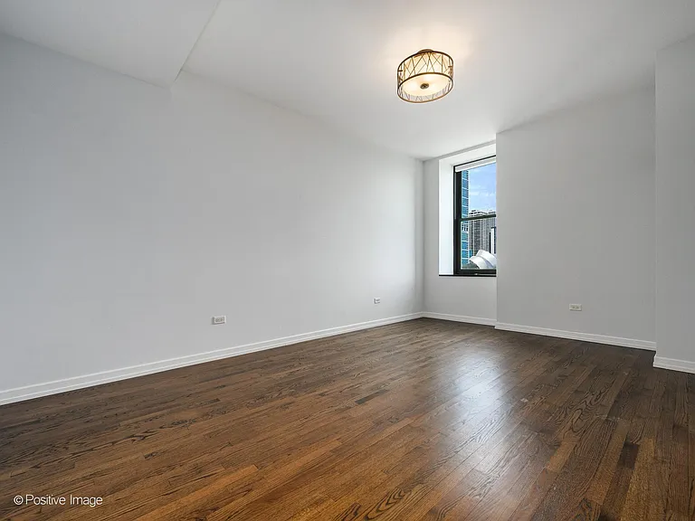 6 N Michigan Ave #80-J — Photo 11