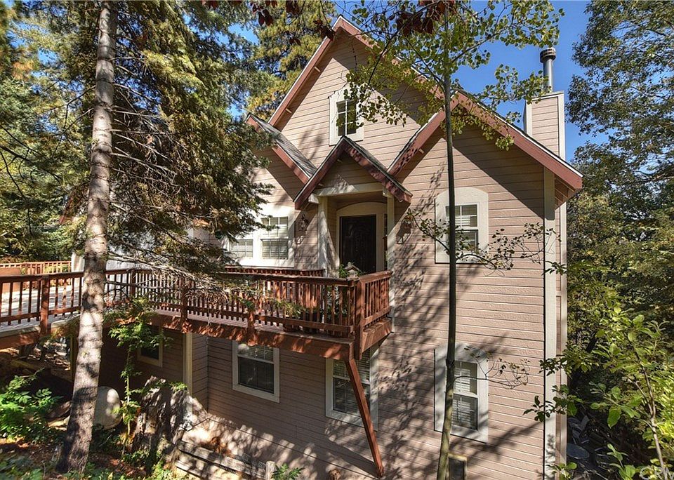 1st image of 26396 Walnut Hills Dr